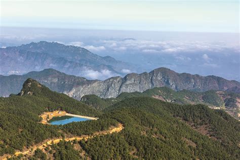  天目山國家森林公園，壯麗山脈與神祕雲海的邂逅！